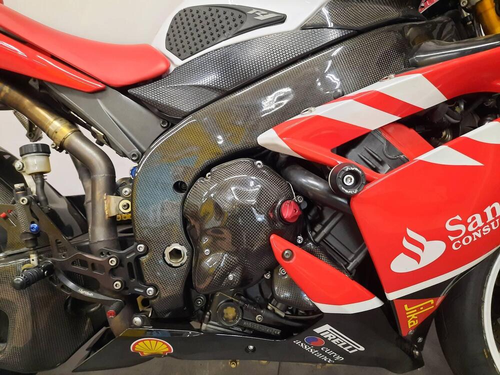 Yamaha YZF R1 (2007 - 08) (3)