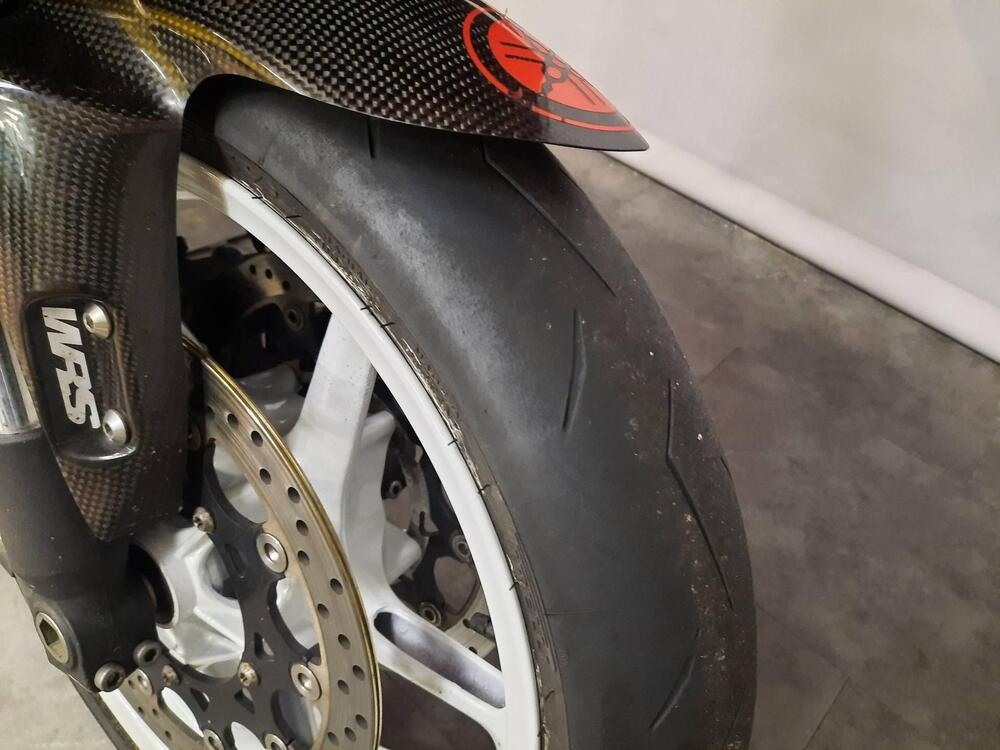 Yamaha YZF R1 (2007 - 08) (9)