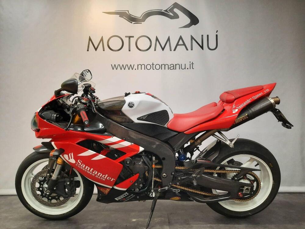 Yamaha YZF R1 (2007 - 08) (2)