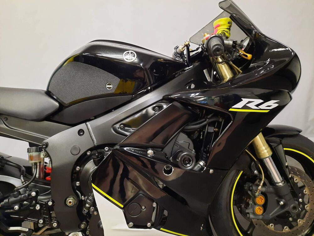 Yamaha YZF R6 (2005) (5)