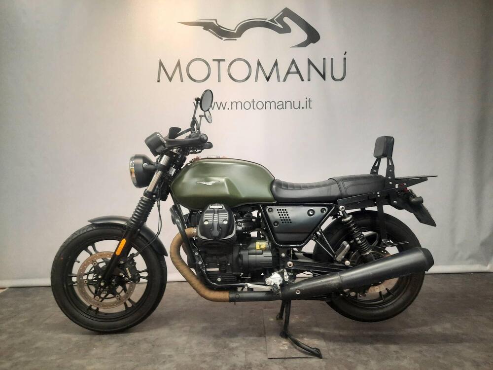 Moto Guzzi V7 II Stone (2015 - 17) (13)