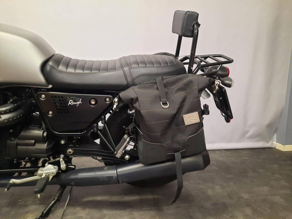 Moto Guzzi V7 III Rough (2018 - 20) (5)
