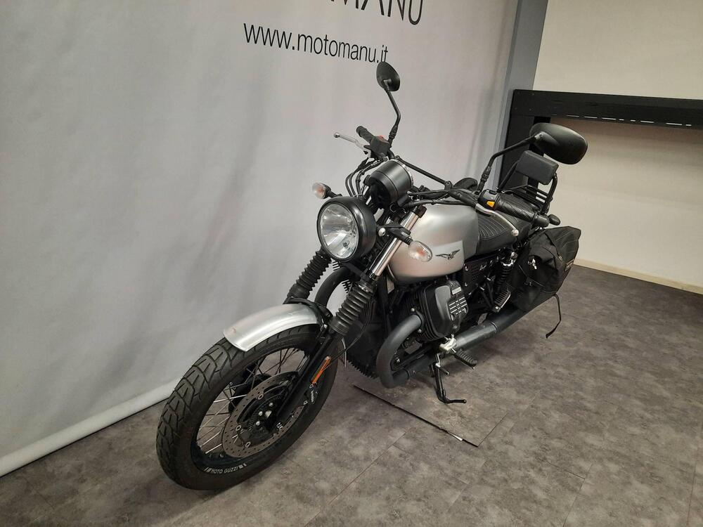 Moto Guzzi V7 III Rough (2018 - 20) (9)