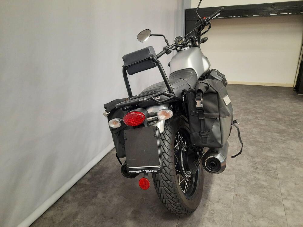 Moto Guzzi V7 III Rough (2018 - 20) (15)