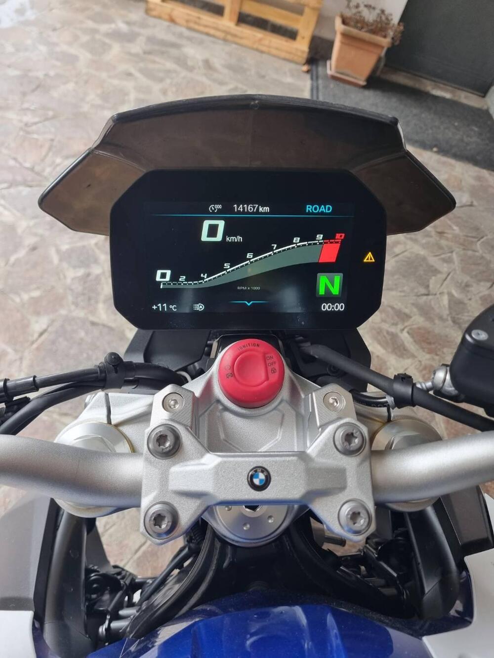 Bmw F 900 R (2021 - 24) (3)