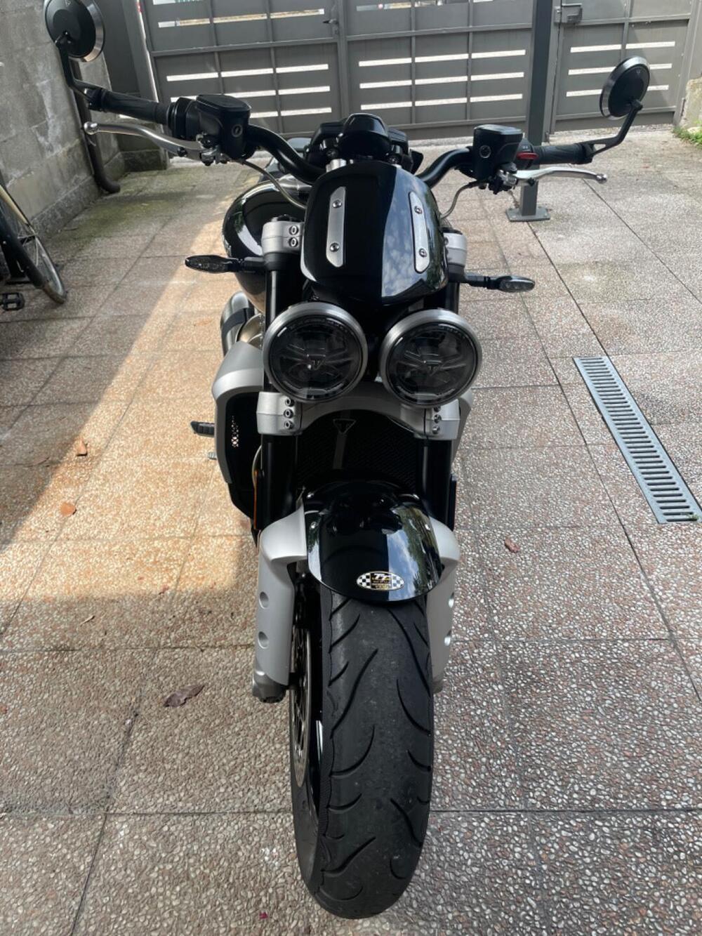 Triumph Rocket 3 R (2021 - 24) (3)