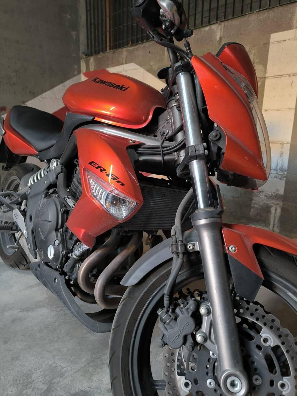 Kawasaki ER-6N (2009 - 11) (2)