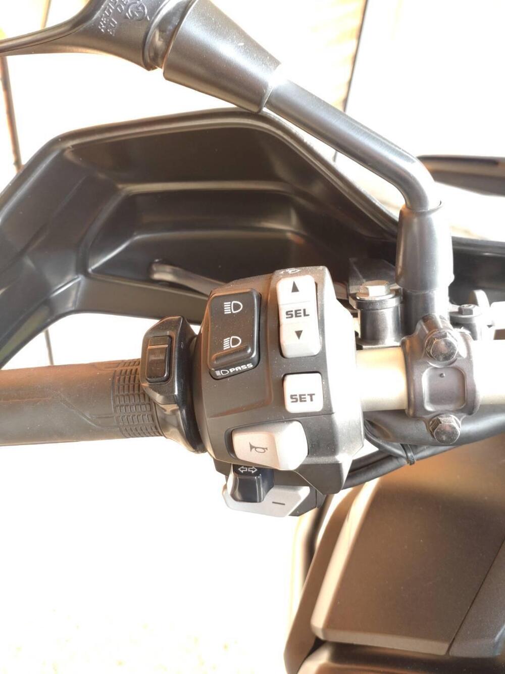 Honda Africa Twin CRF 1000L DCT ABS (2016 - 17) (5)