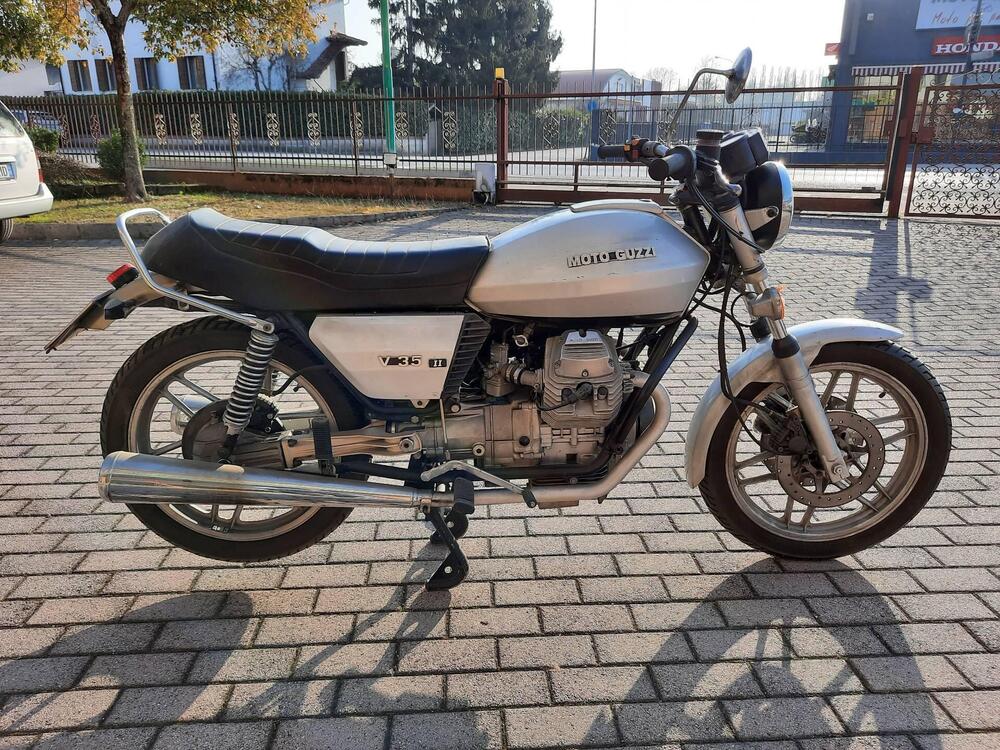 Moto Guzzi V 35 Imola (1980 - 85) (2)