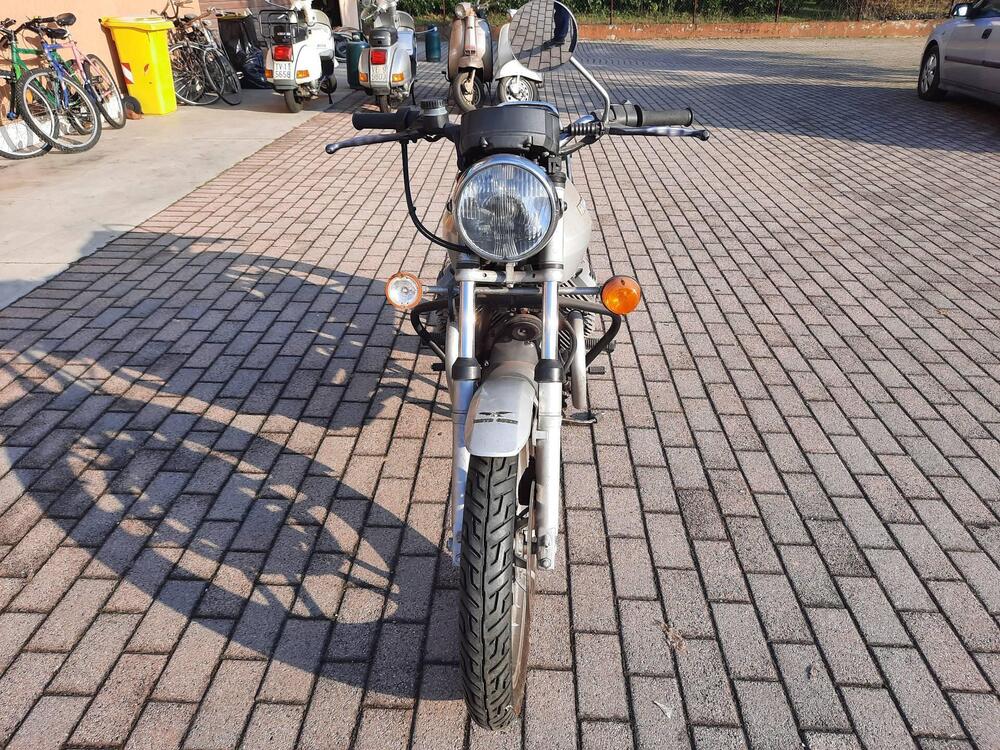 Moto Guzzi V 35 Imola (1980 - 85) (3)