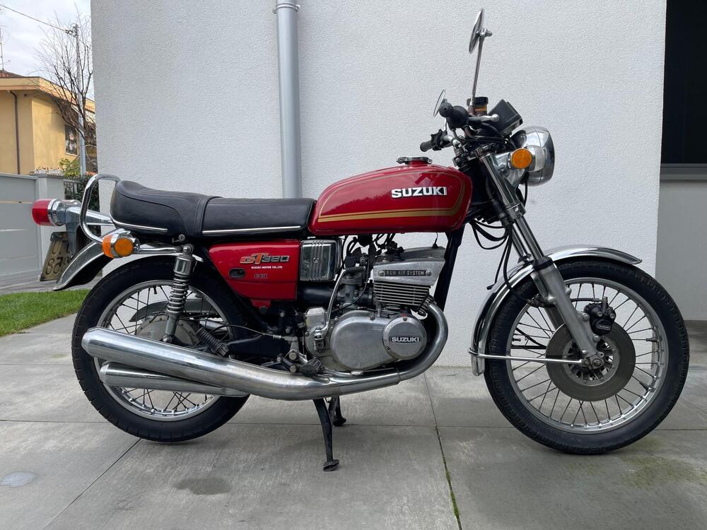 Suzuki GT 380