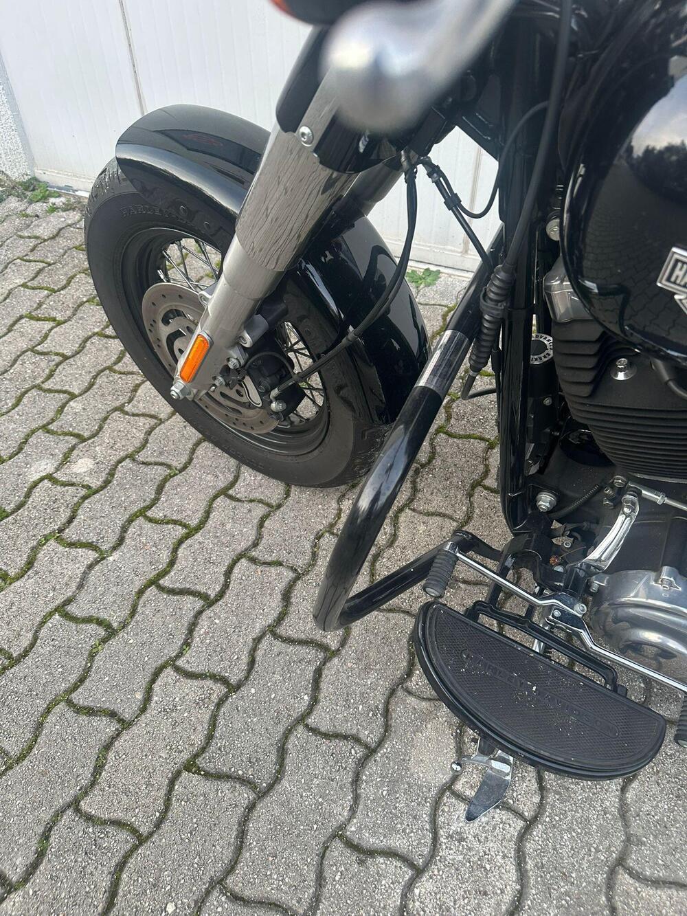 Harley-Davidson 1690 Slim (2011 - 16) - FLS (7)