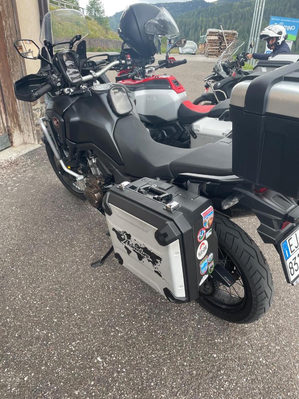 Honda Africa Twin CRF 1000L Adventure Sports (2018 - 19) (2)