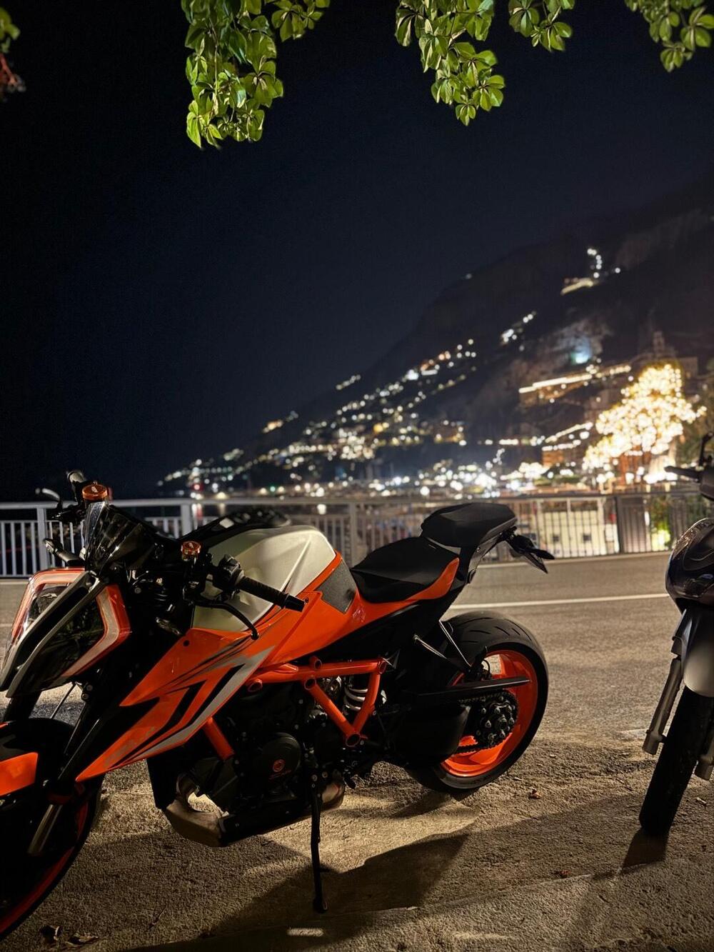 KTM 1290 Super Duke R (2022 - 23)