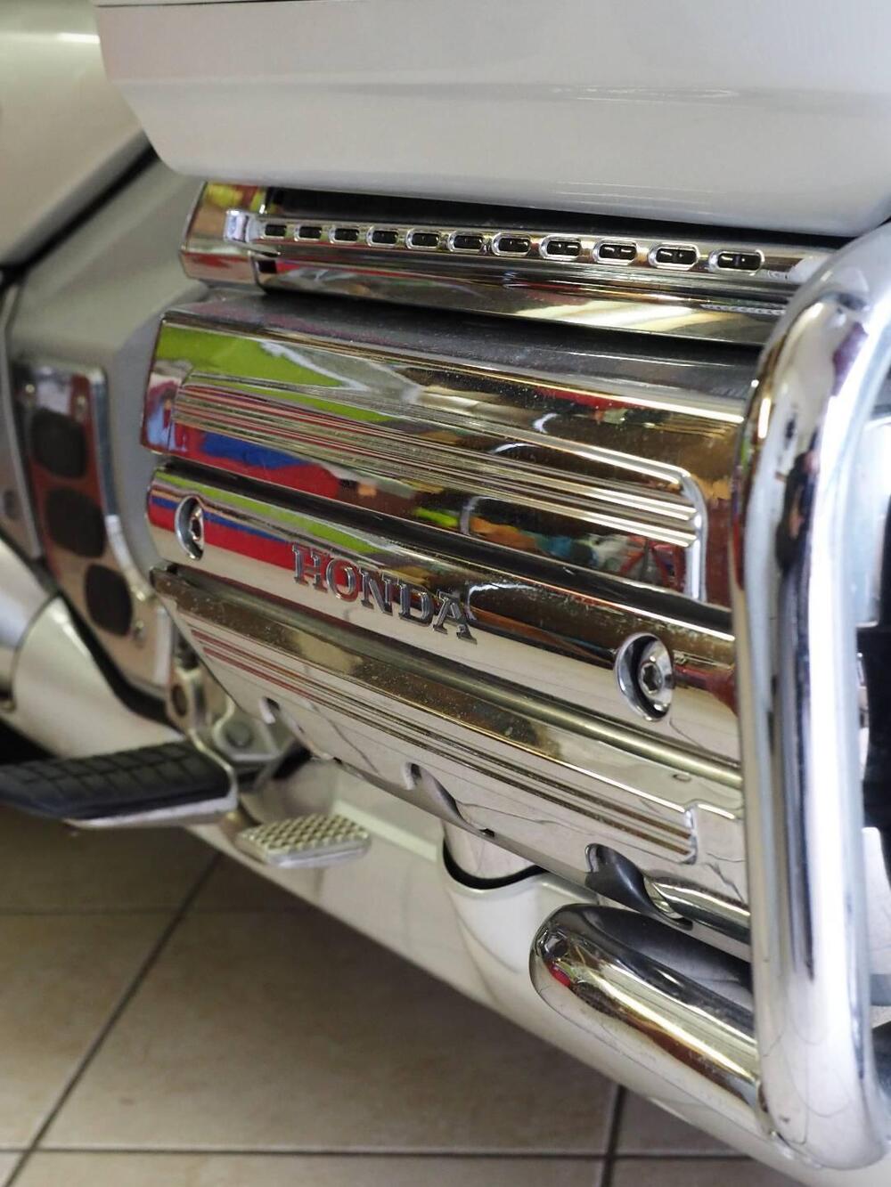 Honda GL 1800 Gold Wing (2000 - 05) (13)