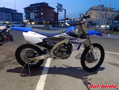 Yamaha YZ 250 F (2016) usata