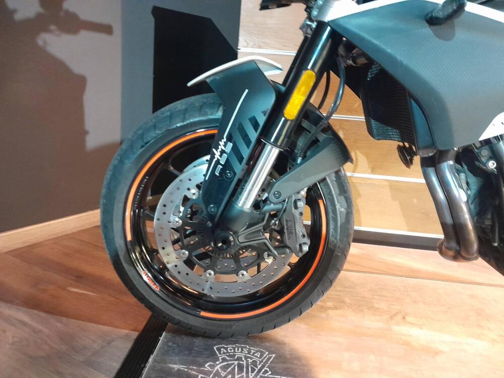 CFMOTO 800NK Advanced (2023 - 26) (5)