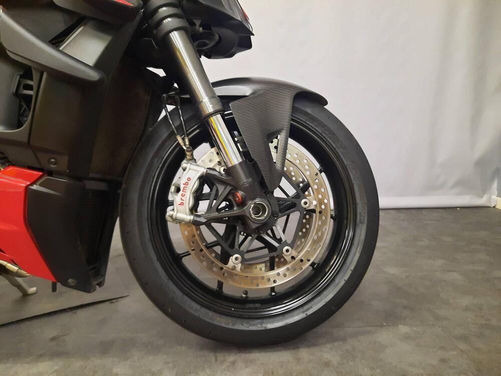 Ducati Streetfighter V4 1100 (2021 - 22) (5)