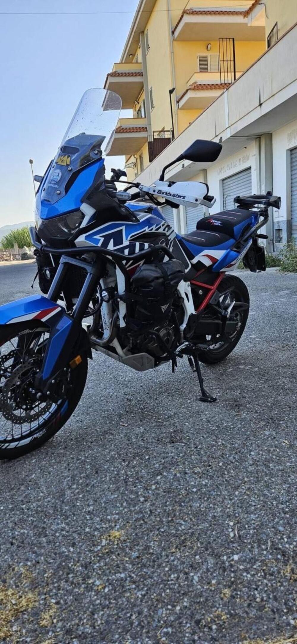 Honda Africa Twin CRF 1100L (2022 - 23) (2)