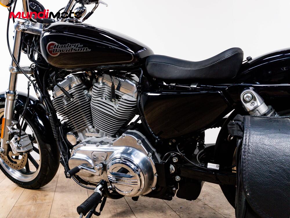 Harley-Davidson 883 SuperLow (2010 - 16) - XL 883L (10)