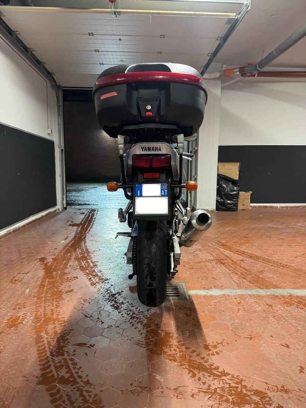 Yamaha FZS 600 Fazer (2002 - 03) (13)