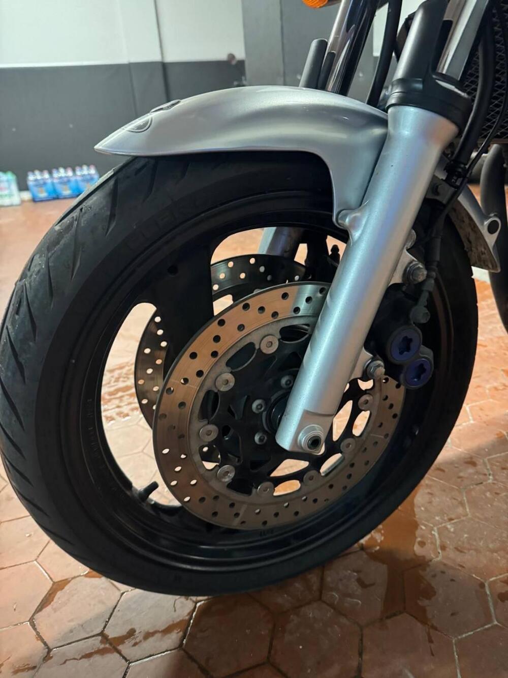 Yamaha FZS 600 Fazer (2002 - 03) (14)