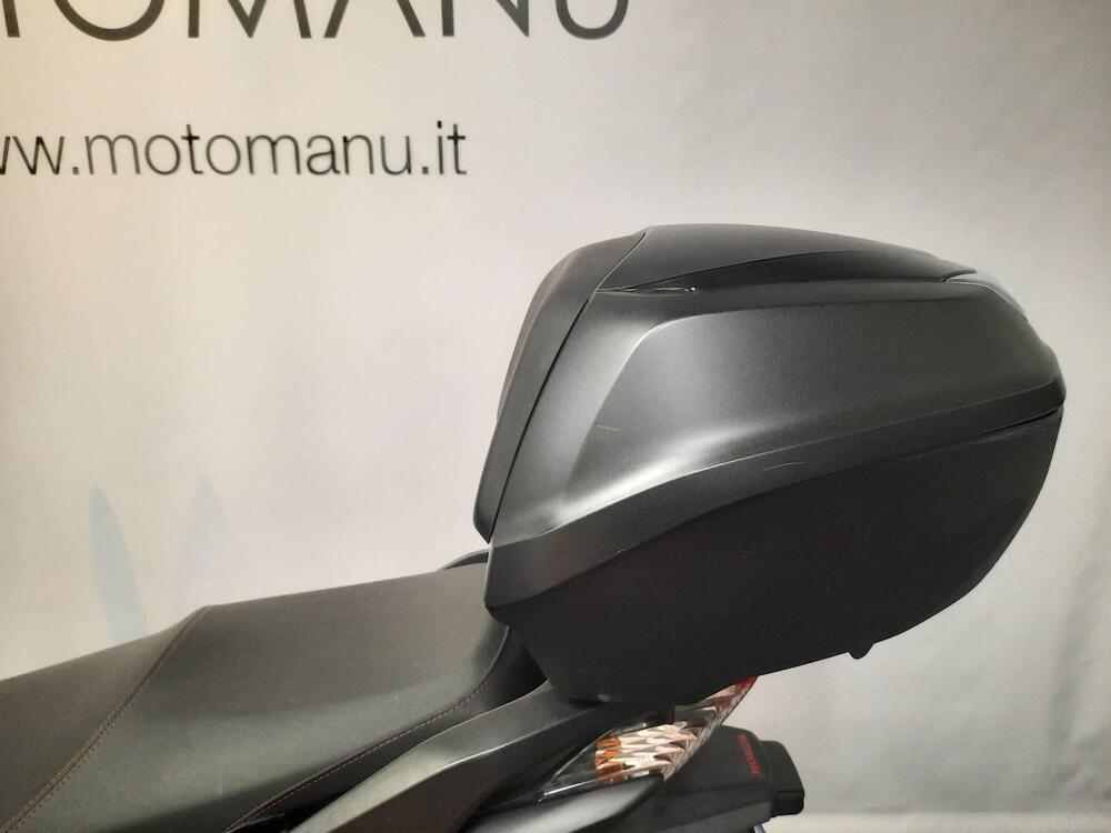 Honda SH 300 i ABS (2016 - 20) (19)