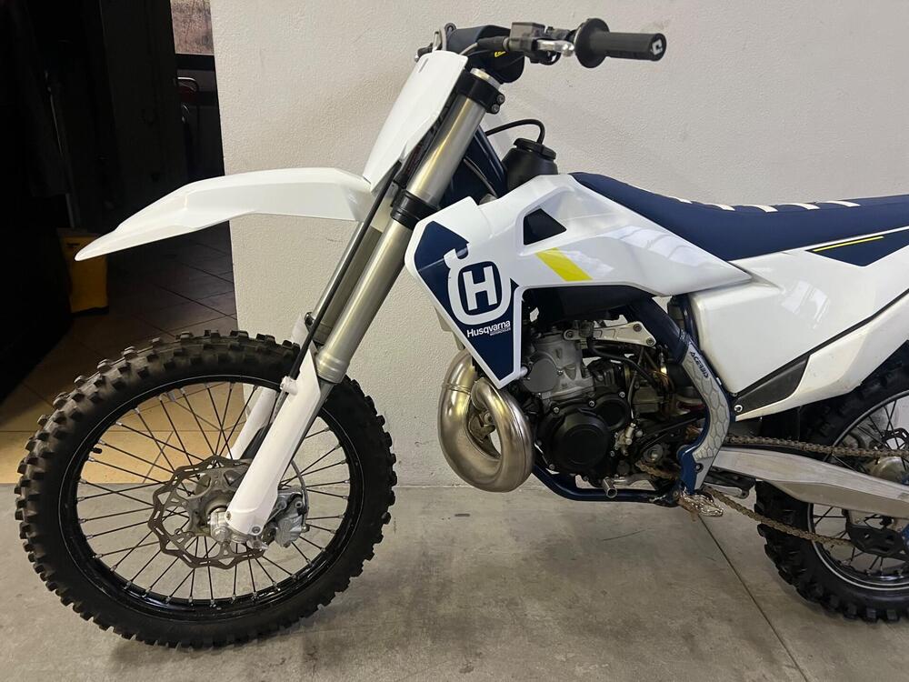 Husqvarna TC 250 (2021) (2)