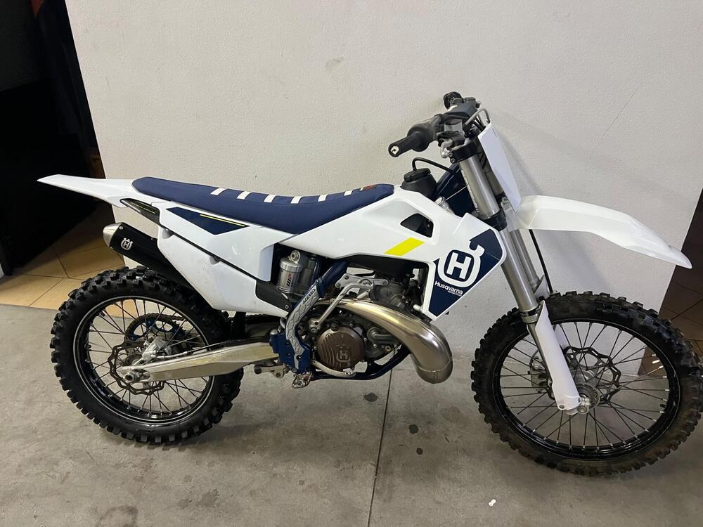 Husqvarna TC 250 (2021) (5)