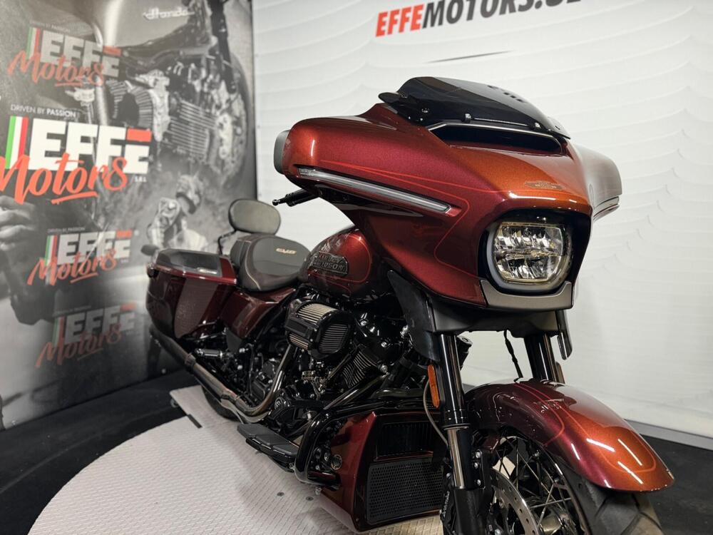 Harley-Davidson CVO Street Glide (2024) (9)