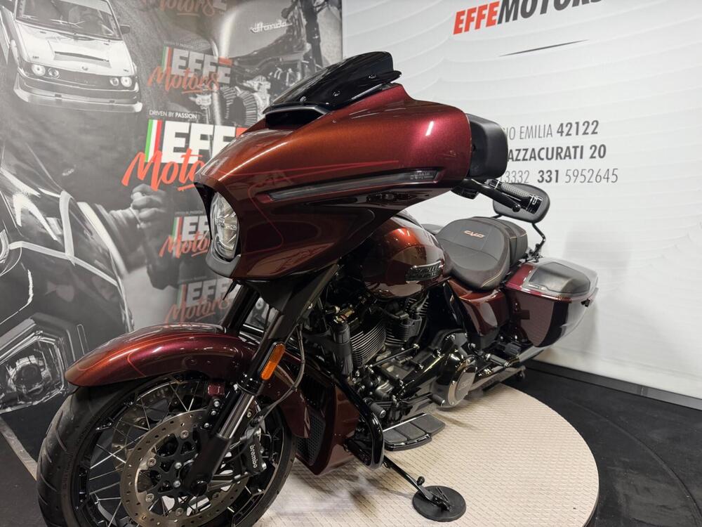 Harley-Davidson CVO Street Glide (2024) (10)