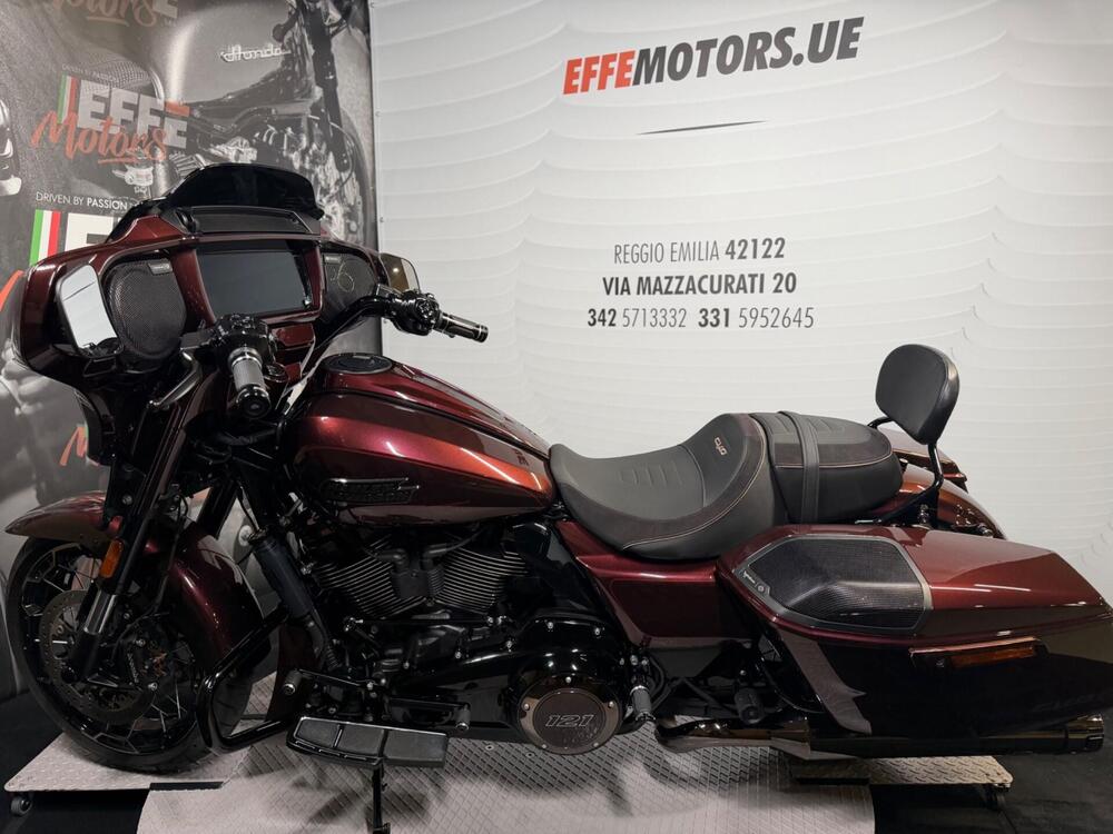 Harley-Davidson CVO Street Glide (2024) (12)