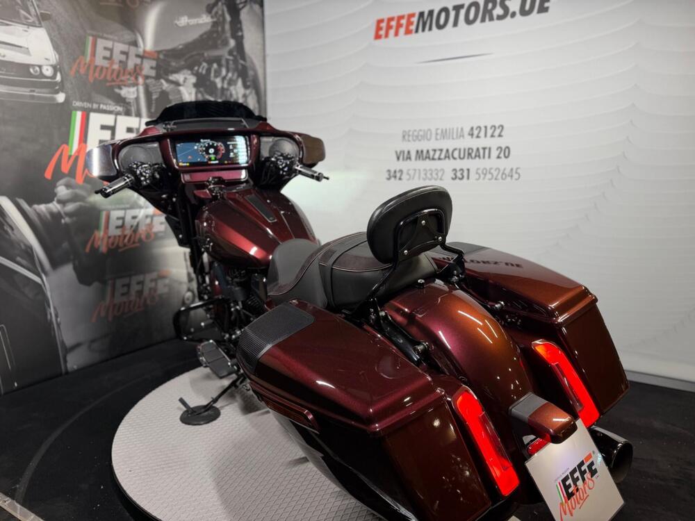 Harley-Davidson CVO Street Glide (2024) (19)