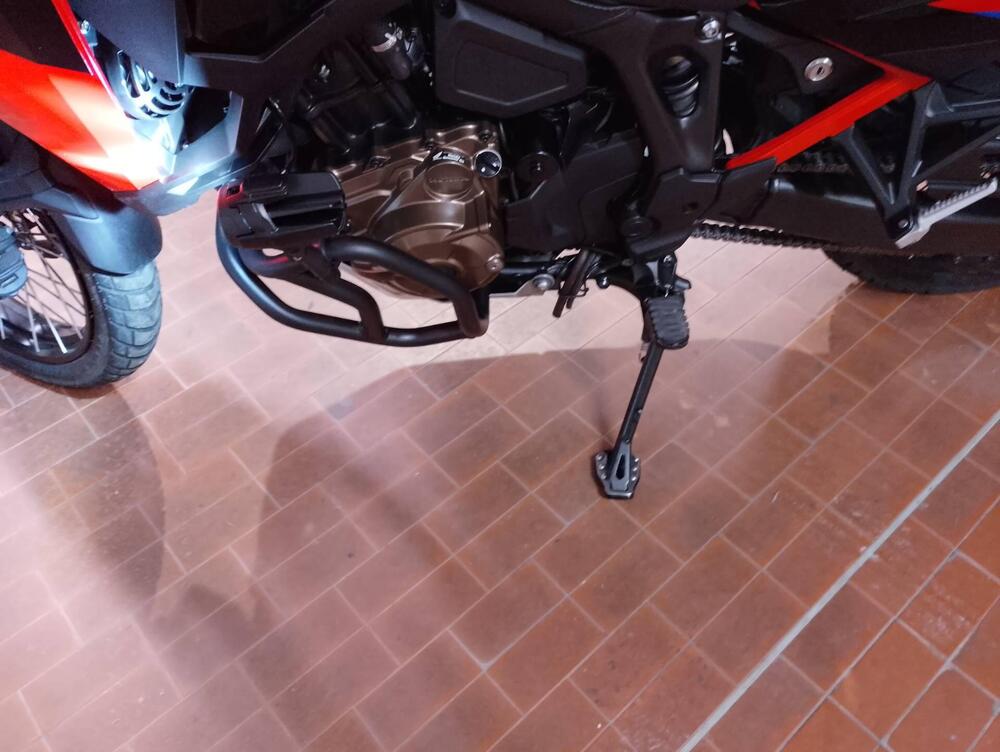 Honda Africa Twin CRF 1100L ES DCT (2024 - 26) (6)