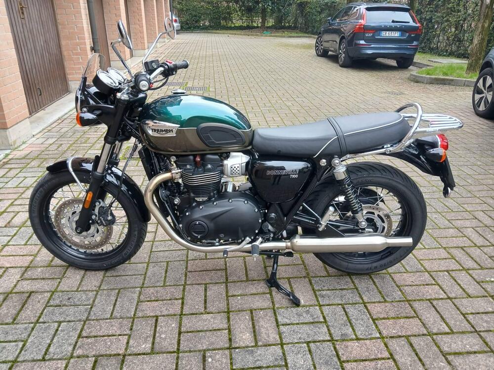 Triumph Bonneville T100 Stealth Edition (2024)