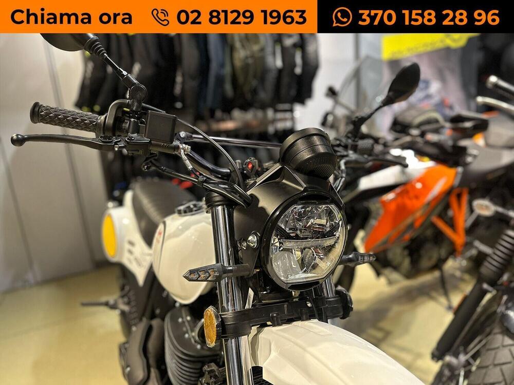 Swm Silver Vase 650 T (2025 - 26) (4)