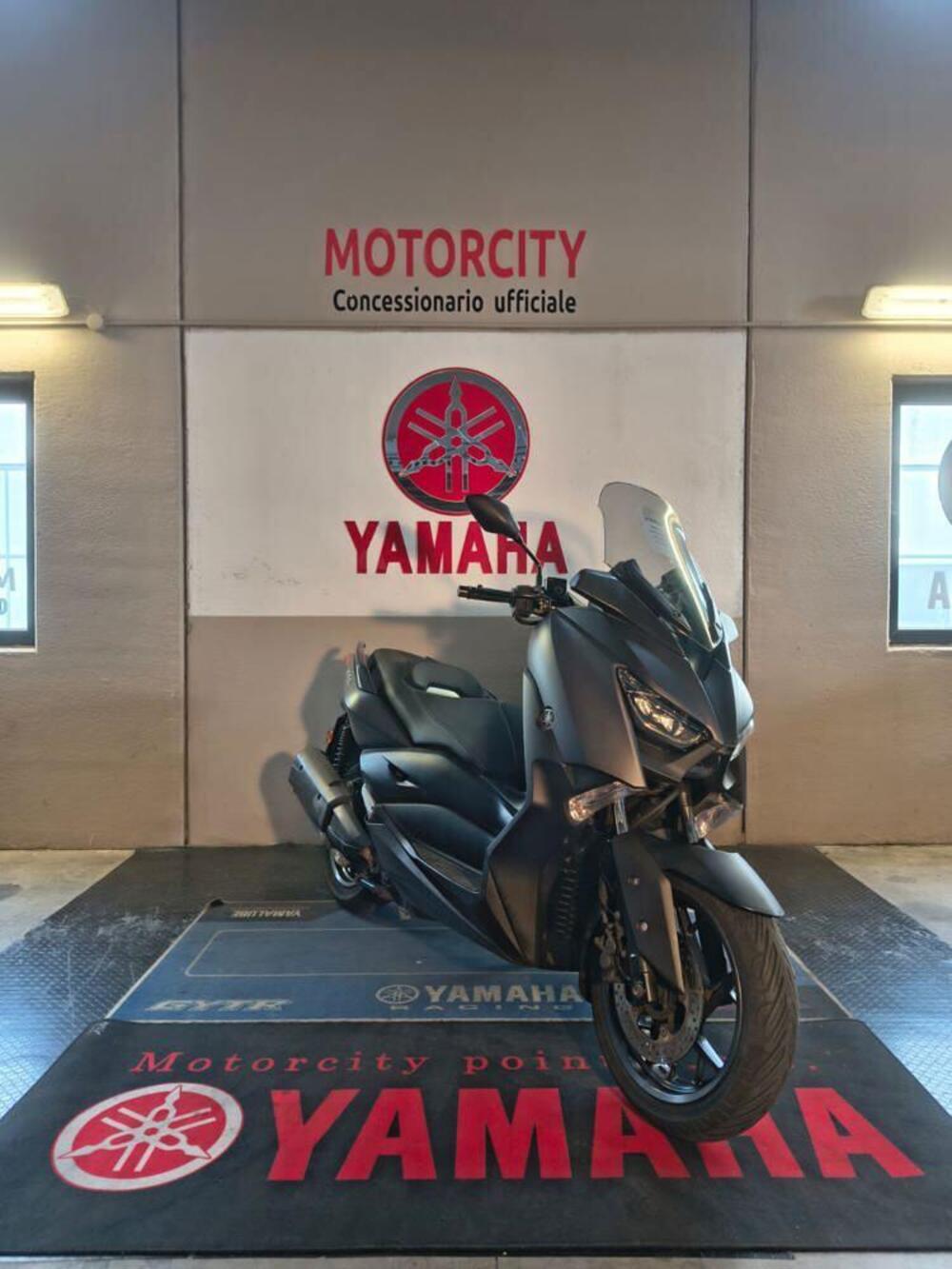 Yamaha X-Max 300 ABS (2017 - 20) (2)