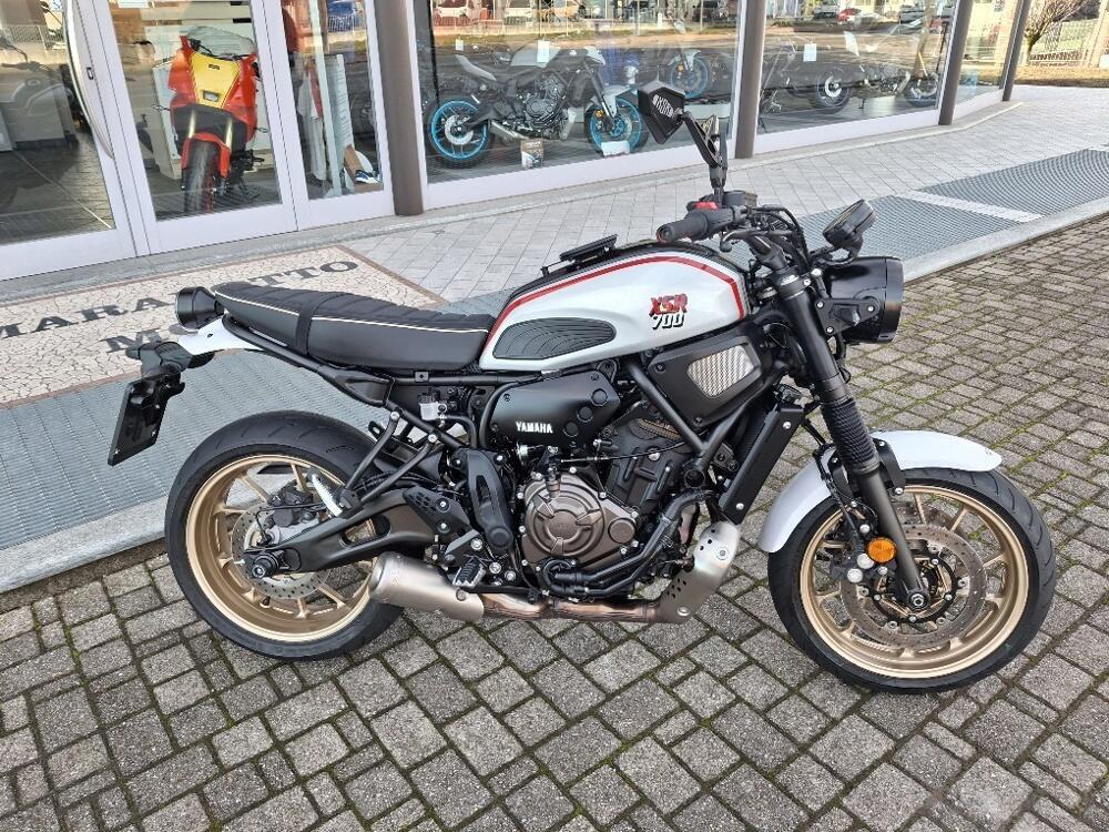 Yamaha XSR 700 (2021)