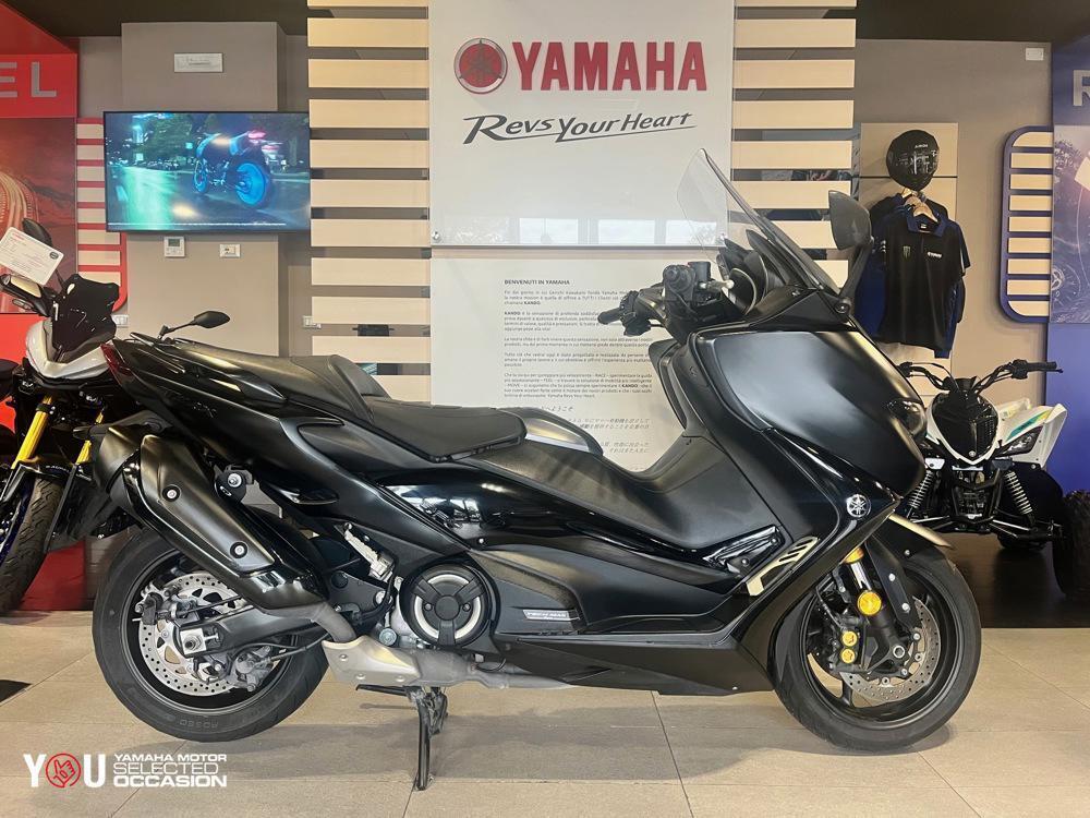 Yamaha T-Max 560 Tech Max (2021) (4)