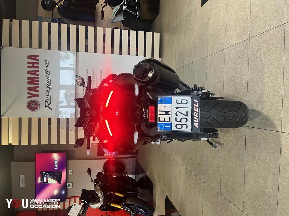 Yamaha T-Max 560 Tech Max (2021) (9)