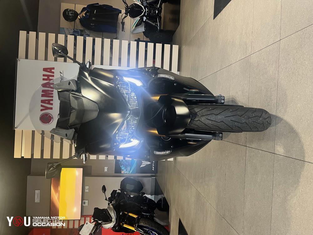 Yamaha T-Max 560 Tech Max (2021) (10)