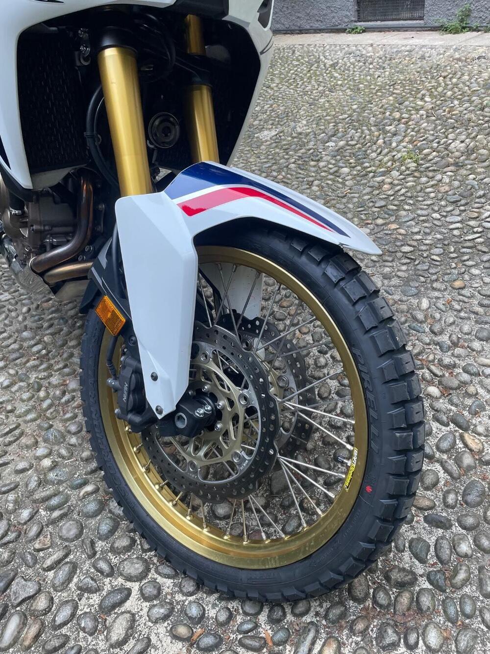 Honda Africa Twin CRF 1000L ABS (2016 - 17) (5)