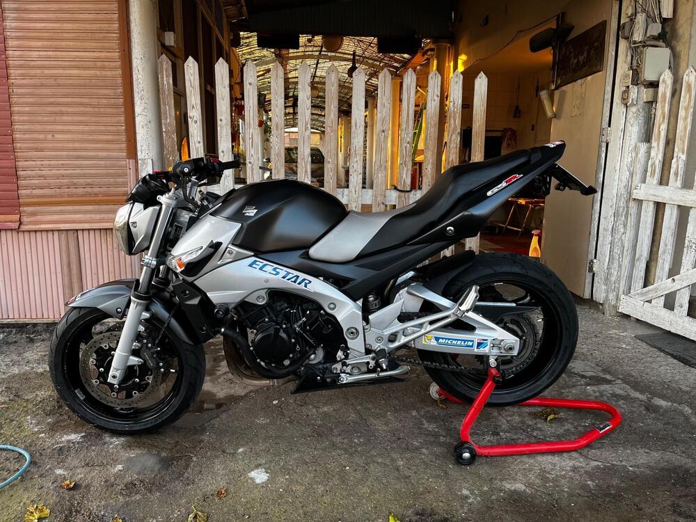 Suzuki GSR 600 (2006 - 11)