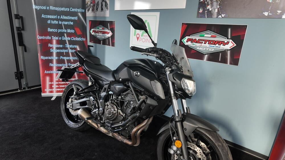 Yamaha MT-07 (2018 - 20) (2)