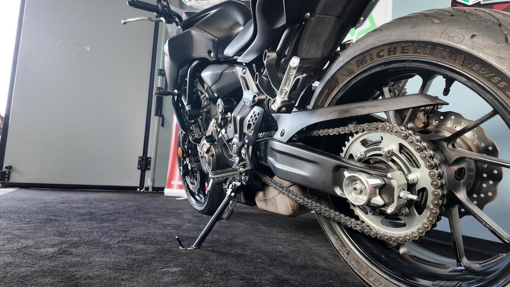 Yamaha MT-07 (2018 - 20) (12)