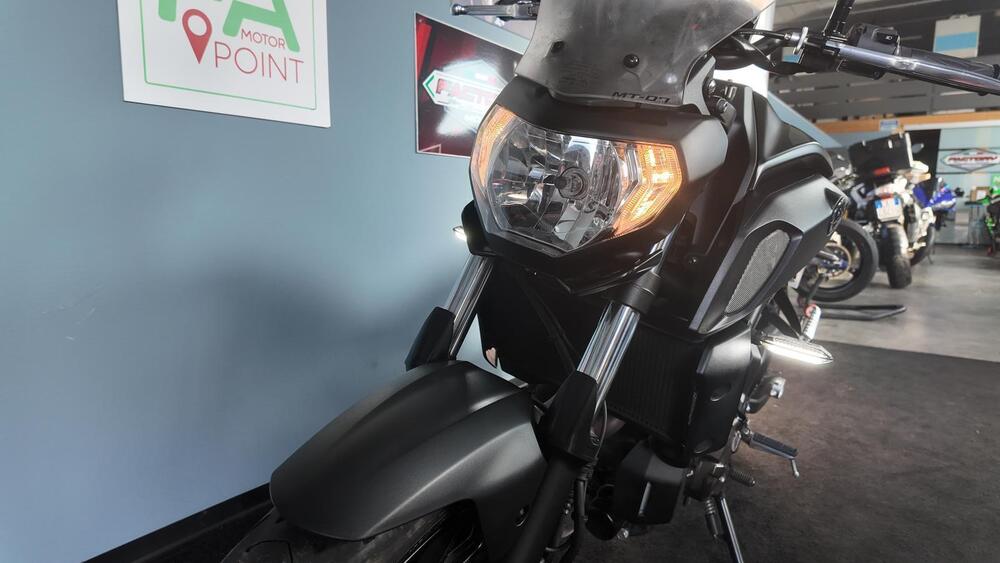 Yamaha MT-07 (2018 - 20) (13)