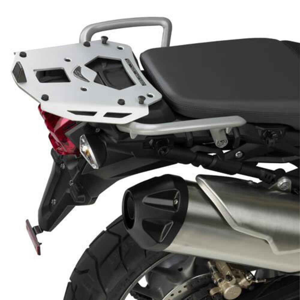Portapacchi Givi SRA6401 per Triumph