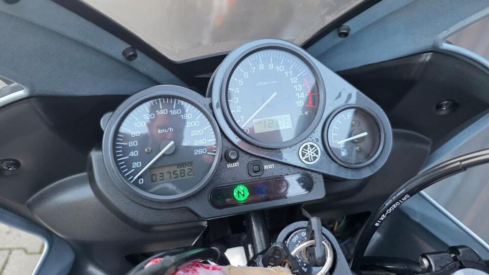 Yamaha FZ6 Fazer (2004 - 07) (5)