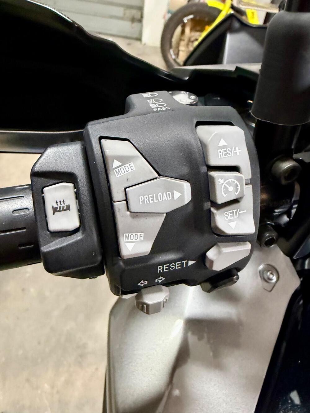 Kawasaki Versys 1100 SE (2025 - 26) (4)