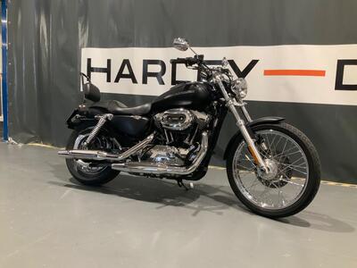 Harley-Davidson 1200 Custom (2007 - 13) - XL 1200C usata